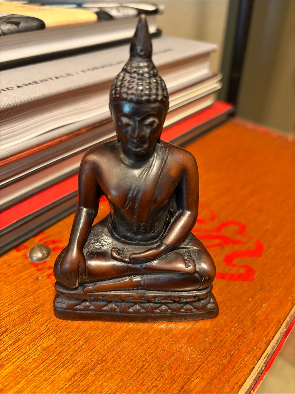 Bronze Resin Buddha Statue - Dark Brown Meditation Decor